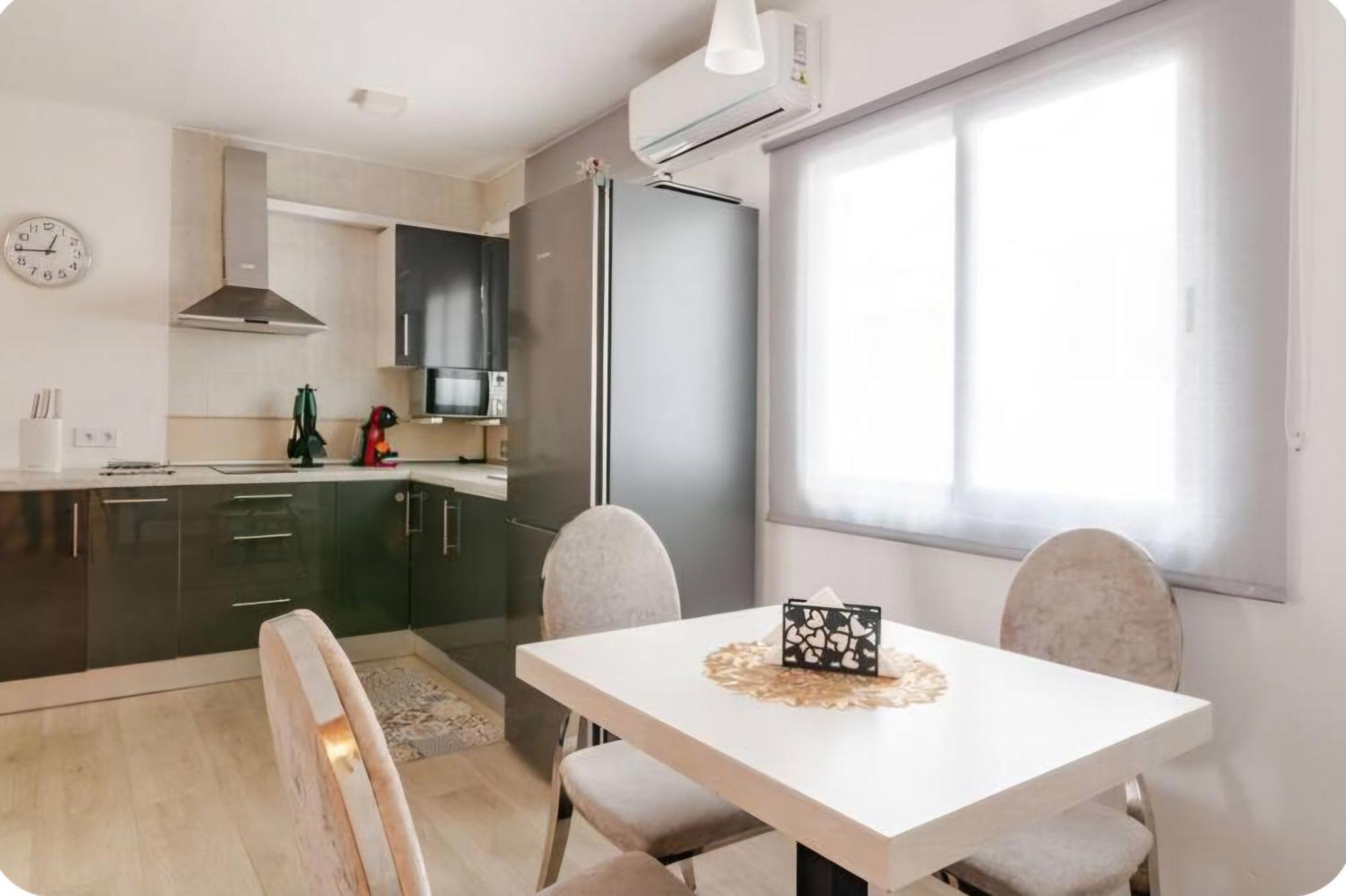 Hermoso Apartamento Cerca Al Mar Blanes Exterior foto